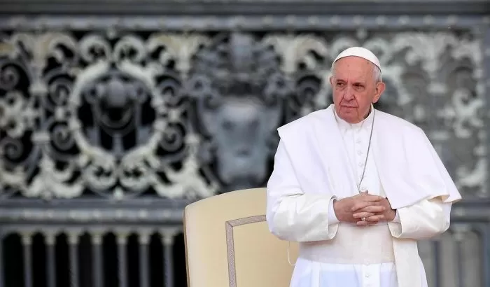 El papa Francisco llamó a "buscar la verdad" tanto a opositores como oficialistas. 