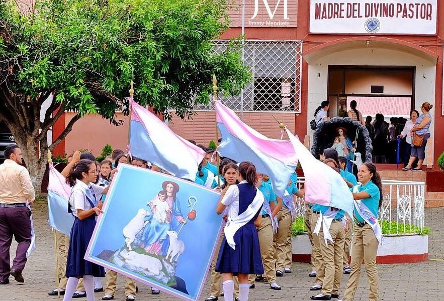 El colegio informó a madres y padres de familia que ahora el Mined se encargará de la administración del centro escolar diriambino